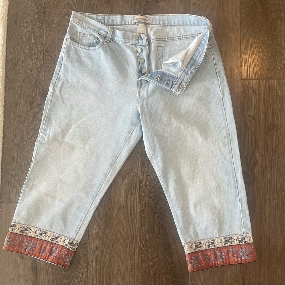 Vintage Boho Light Blue Cropped Jeans with Patterned Hem